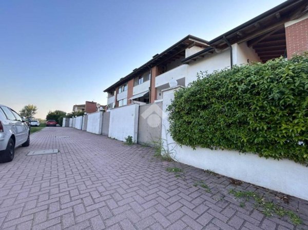 appartamento in vendita a Comacchio in zona Lido degli Estensi