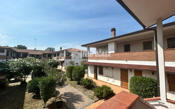 appartamento in vendita a Comacchio in zona Lido degli Scacchi