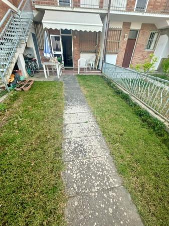 casa indipendente in vendita a Comacchio in zona Lido degli Estensi