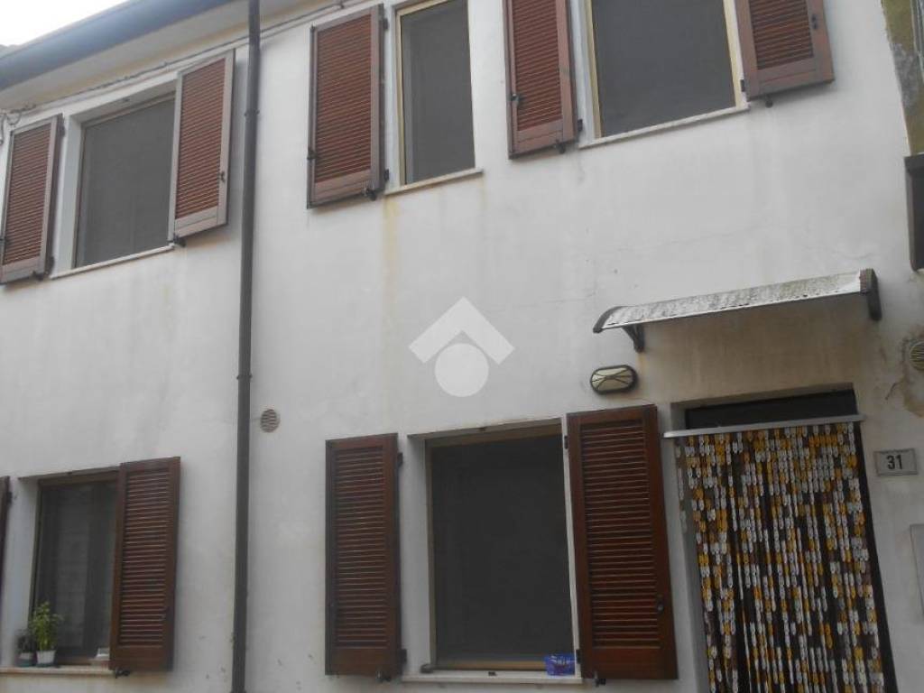 appartamento in vendita a Comacchio in zona Lido degli Scacchi