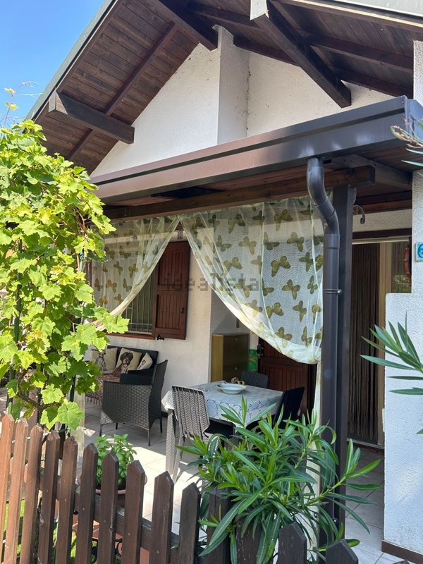 casa indipendente in vendita a Comacchio in zona Lido di Volano