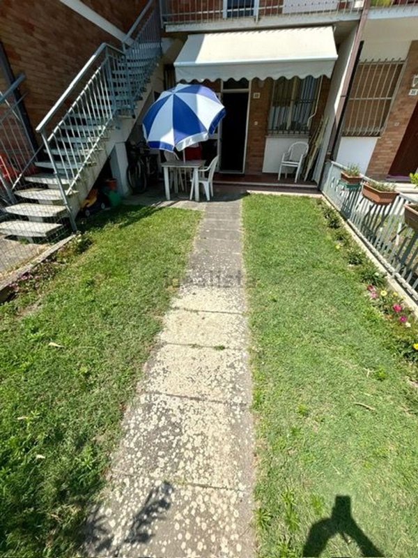 casa indipendente in vendita a Comacchio in zona Lido degli Estensi