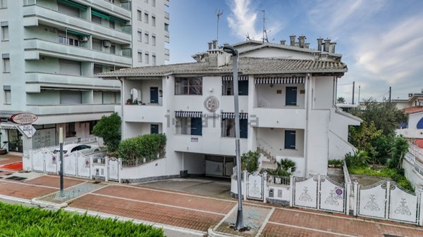 casa indipendente in vendita a Comacchio in zona Lido di Pomposa