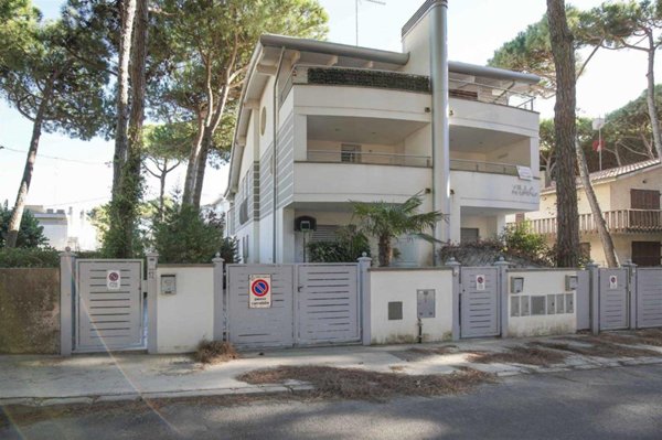 casa indipendente in vendita a Comacchio in zona Lido degli Estensi