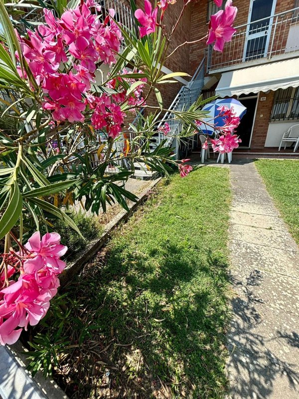 casa indipendente in vendita a Comacchio in zona Lido degli Estensi