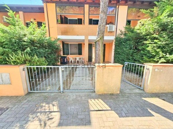 casa indipendente in vendita a Comacchio in zona Lido di Volano