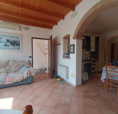 appartamento in vendita a Comacchio in zona Porto Garibaldi