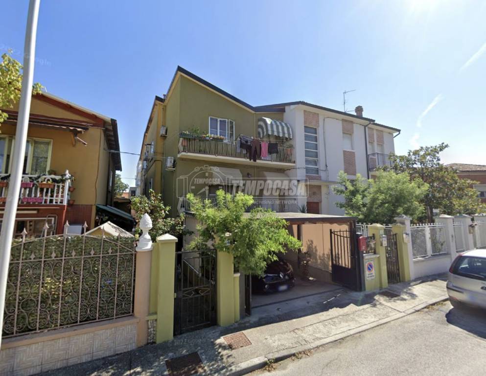 appartamento in vendita a Comacchio in zona Porto Garibaldi