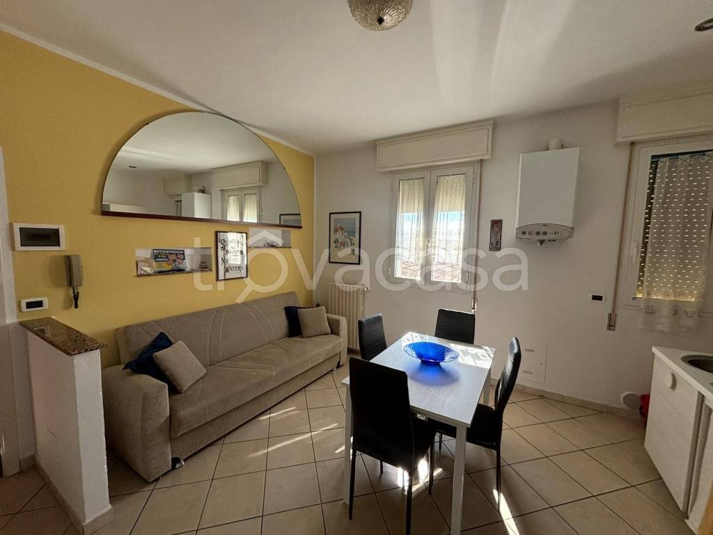 appartamento in vendita a Comacchio in zona Porto Garibaldi