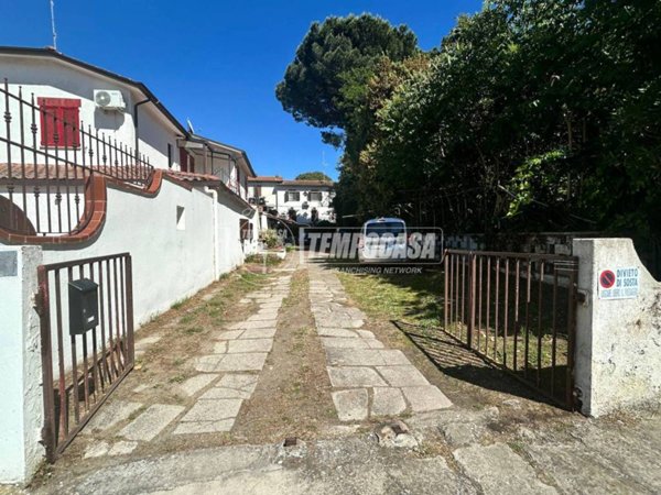 appartamento in vendita a Comacchio in zona Porto Garibaldi