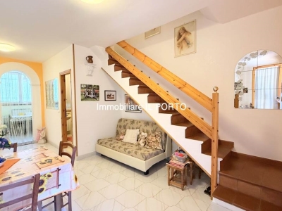casa indipendente in vendita a Comacchio in zona Lido degli Estensi