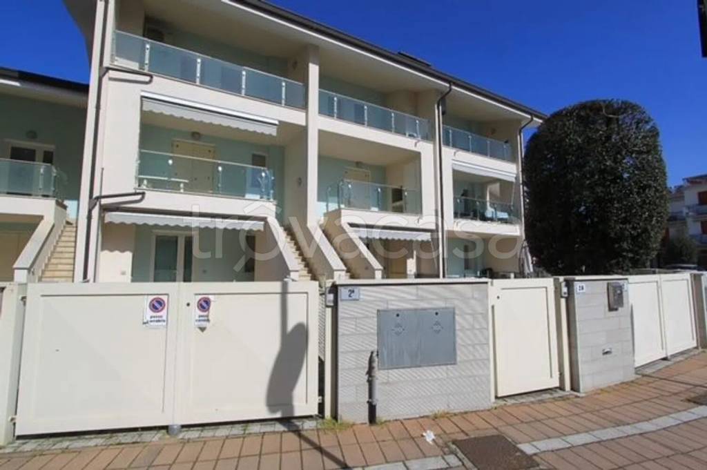 casa indipendente in vendita a Comacchio in zona Lido degli Scacchi