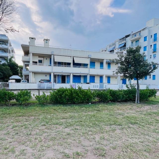appartamento in vendita a Comacchio in zona Lido degli Estensi
