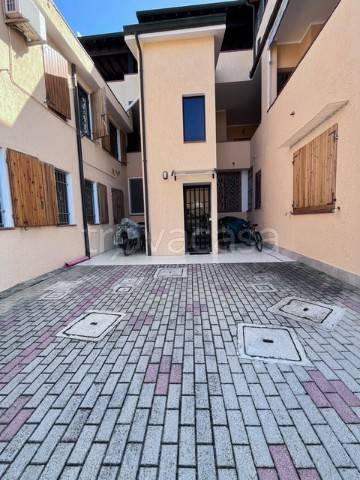 appartamento in vendita a Comacchio in zona Lido degli Estensi