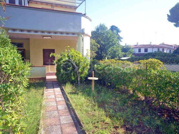 appartamento in vendita a Comacchio in zona Lido delle Nazioni