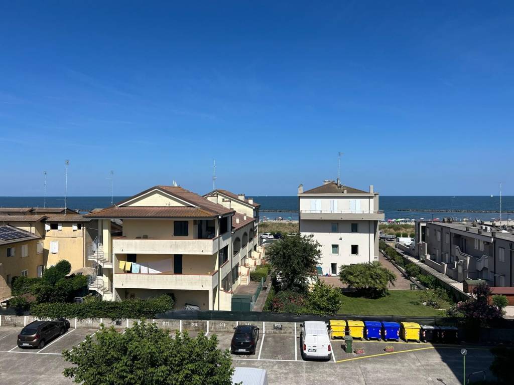appartamento in vendita a Comacchio in zona Porto Garibaldi