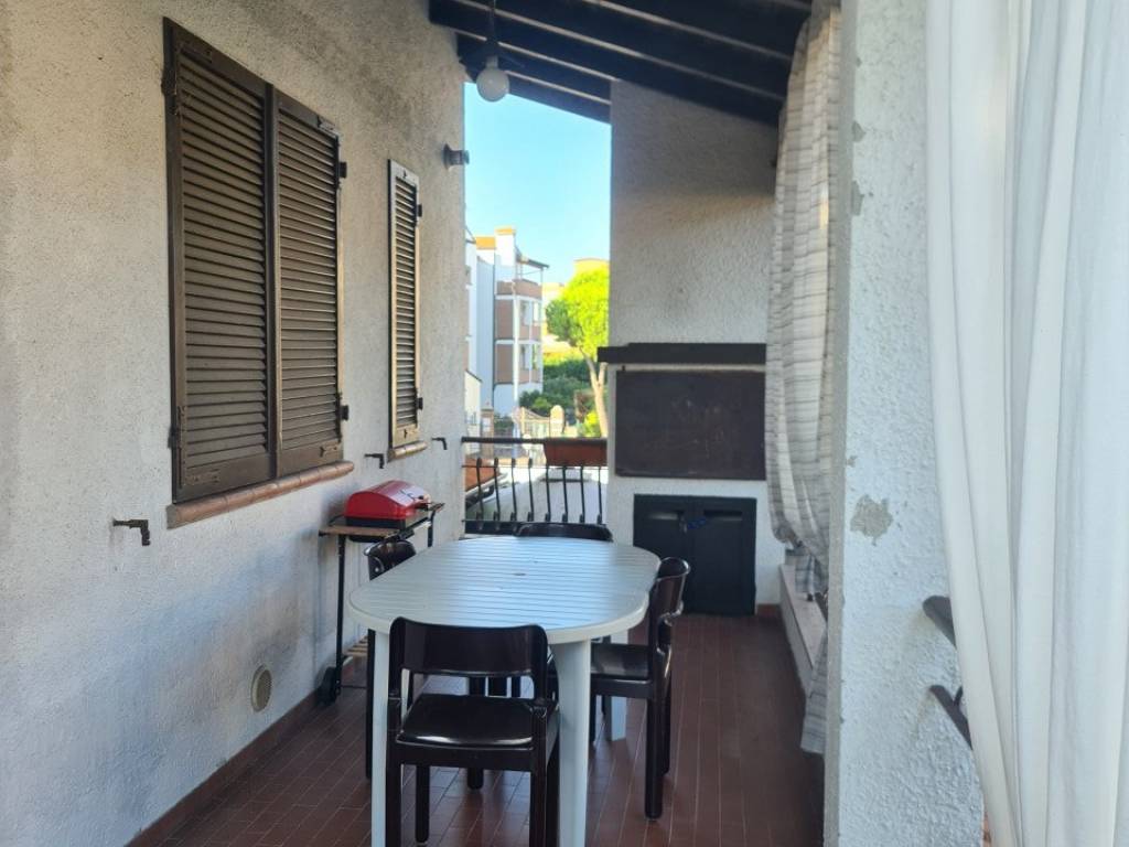 casa indipendente in vendita a Comacchio in zona Lido di Spina