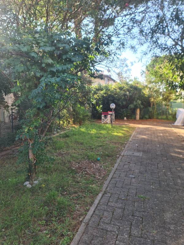 casa indipendente in vendita a Comacchio in zona Lido di Spina