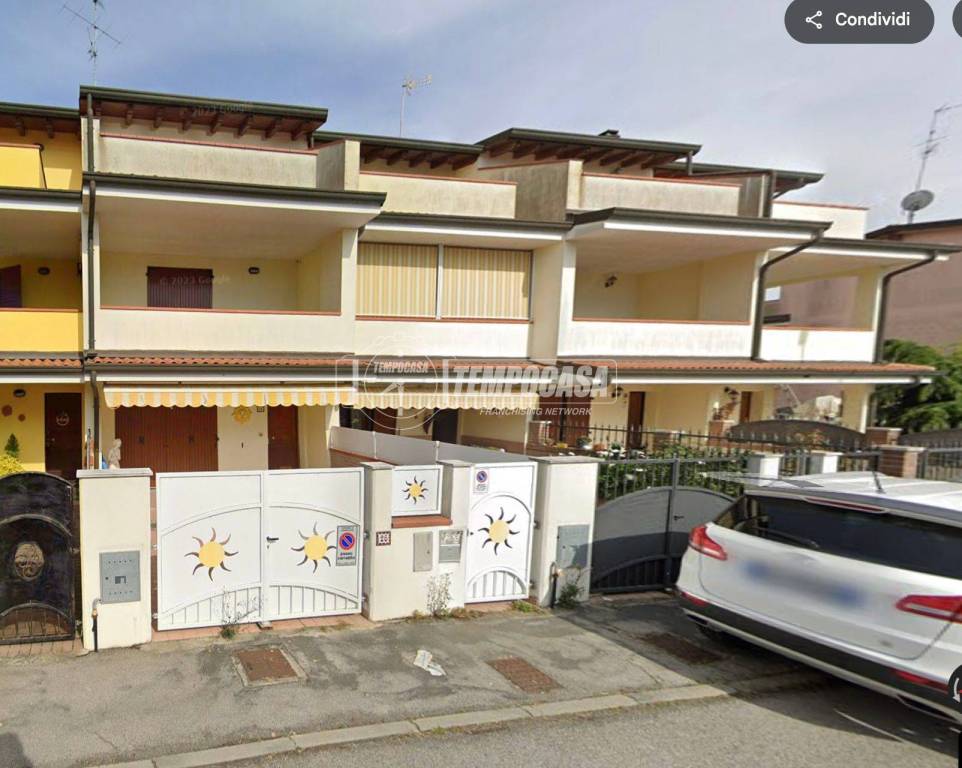 casa indipendente in vendita a Comacchio in zona Porto Garibaldi