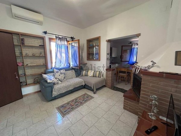 appartamento in vendita a Comacchio in zona Lido di Spina