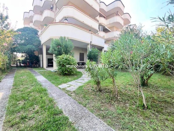 appartamento in vendita a Comacchio in zona Lido delle Nazioni