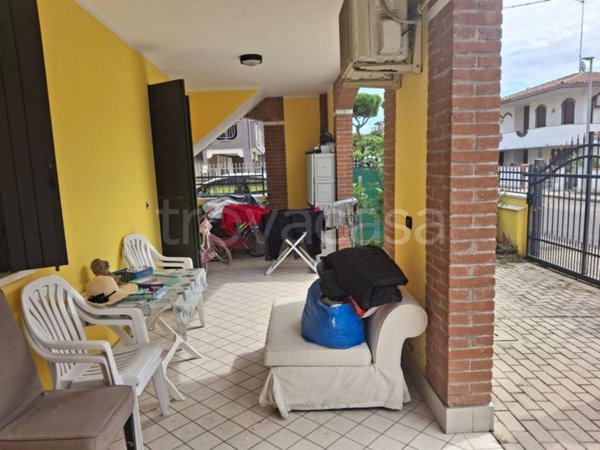 casa indipendente in vendita a Comacchio in zona Porto Garibaldi