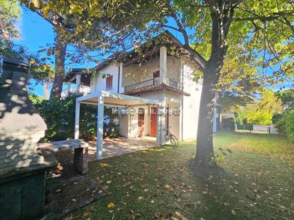 casa indipendente in vendita a Comacchio in zona Lido di Spina