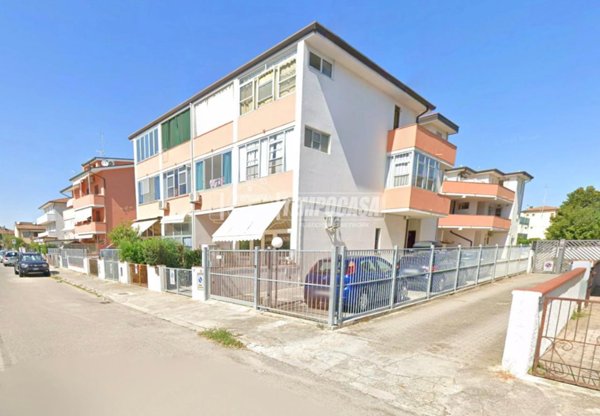 appartamento in vendita a Comacchio in zona Porto Garibaldi