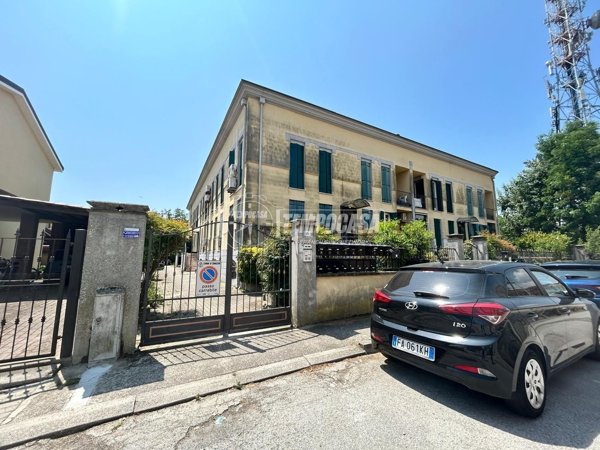 appartamento in vendita a Comacchio in zona Porto Garibaldi