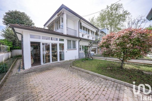 casa indipendente in vendita a Comacchio in zona Lido di Pomposa