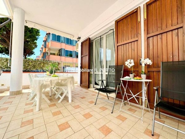 appartamento in vendita a Comacchio in zona Lido degli Scacchi