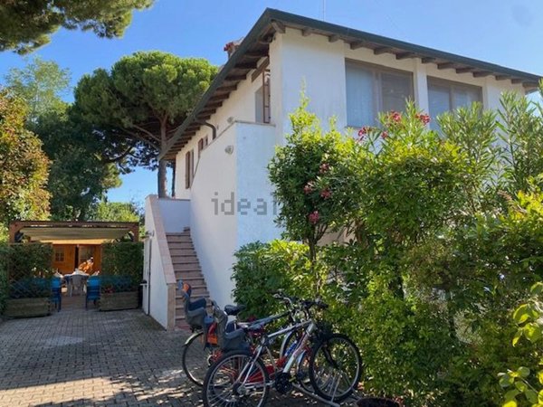 casa indipendente in vendita a Comacchio in zona Lido degli Estensi