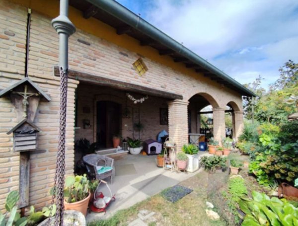 casa indipendente in vendita a Comacchio