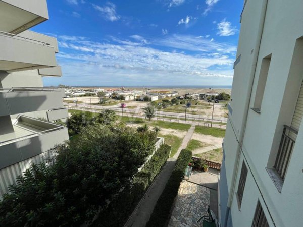 appartamento in vendita a Comacchio in zona Lido degli Estensi