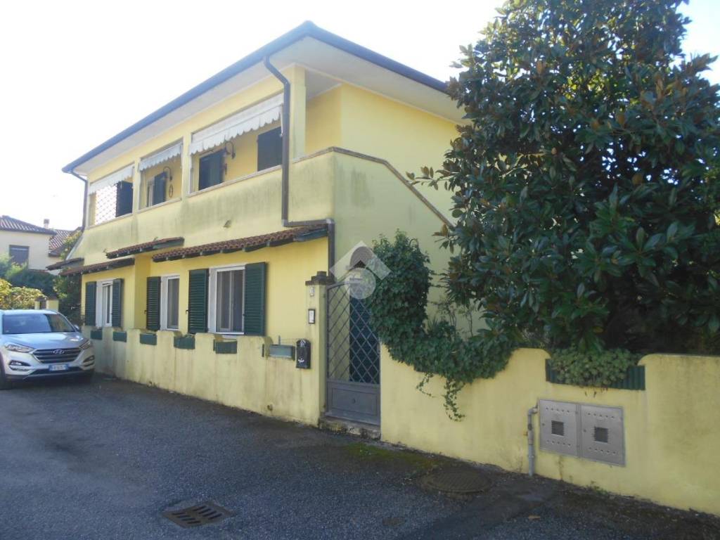 appartamento in vendita a Comacchio in zona Lido delle Nazioni