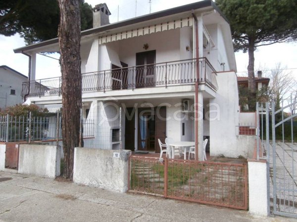 appartamento in vendita a Comacchio in zona Lido degli Estensi