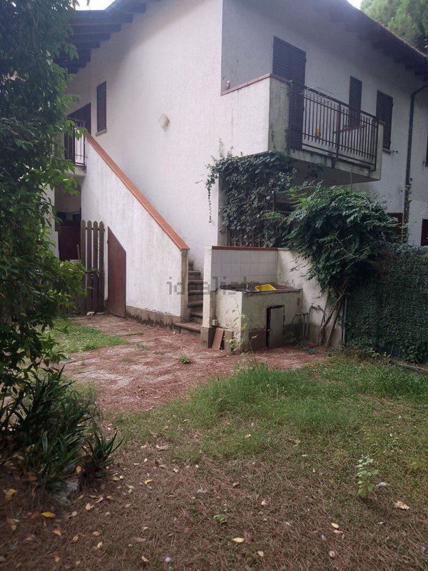 casa indipendente in vendita a Comacchio in zona Lido di Spina