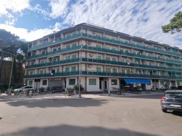 appartamento in vendita a Comacchio in zona Lido degli Estensi