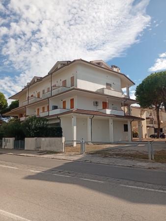 appartamento in vendita a Comacchio in zona Lido degli Estensi