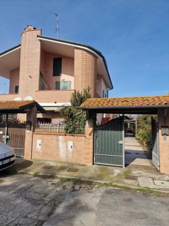 casa indipendente in vendita a Comacchio in zona Lido degli Scacchi