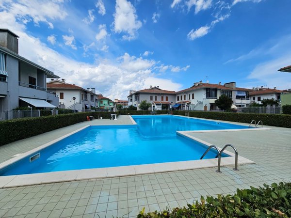 appartamento in vendita a Comacchio in zona Porto Garibaldi