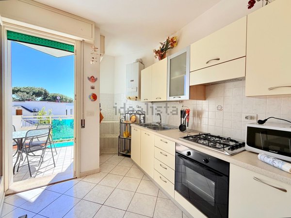 appartamento in vendita a Comacchio in zona Lido delle Nazioni