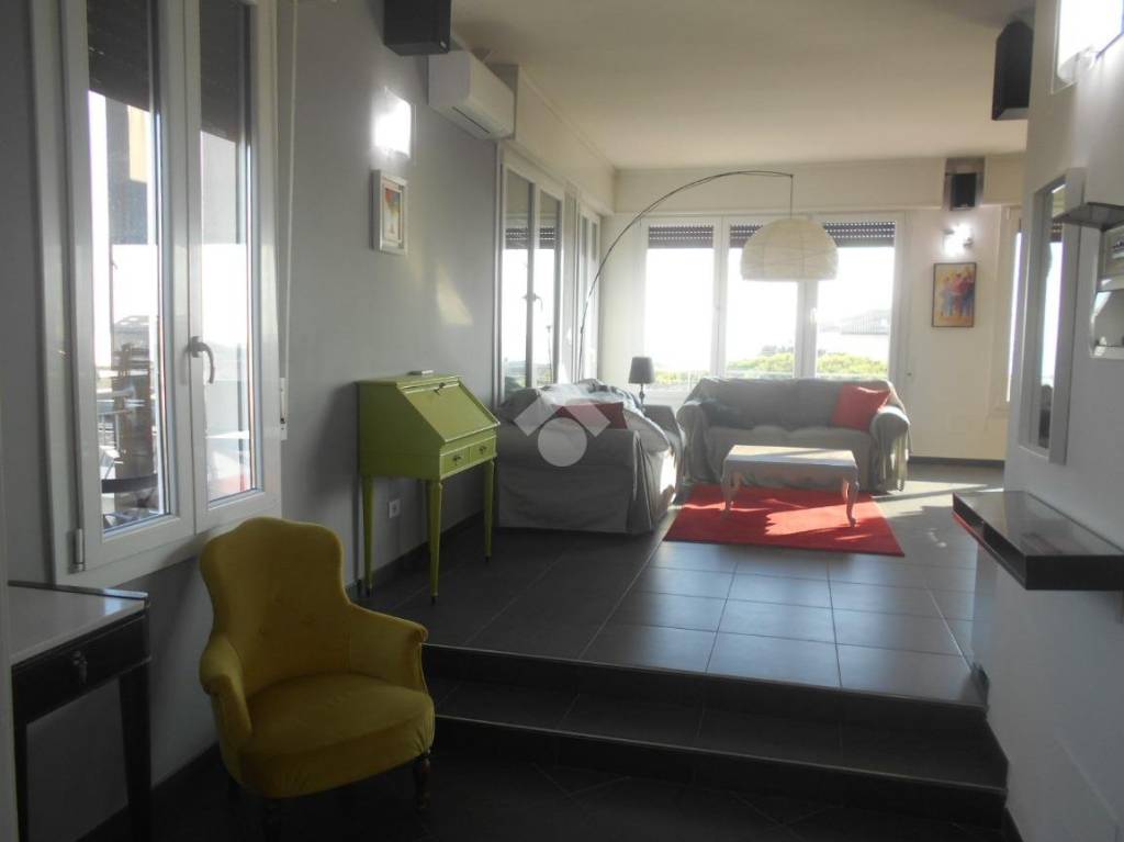 appartamento in vendita a Comacchio in zona Porto Garibaldi