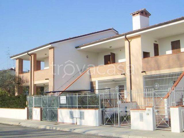 appartamento in vendita a Comacchio in zona Lido delle Nazioni