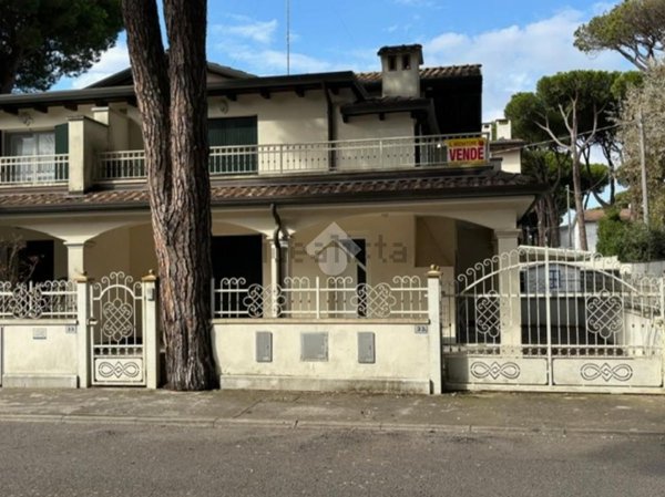 appartamento in vendita a Comacchio in zona Lido di Spina