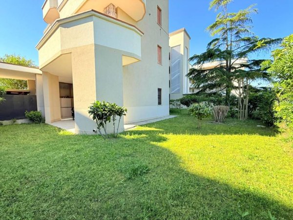 appartamento in vendita a Comacchio in zona Lido delle Nazioni