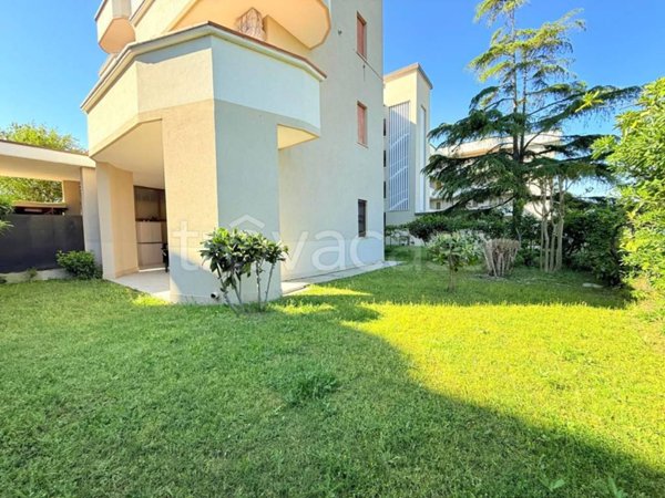 appartamento in vendita a Comacchio in zona Lido delle Nazioni