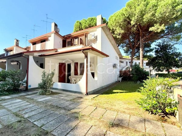 casa indipendente in vendita a Comacchio in zona Lido di Volano