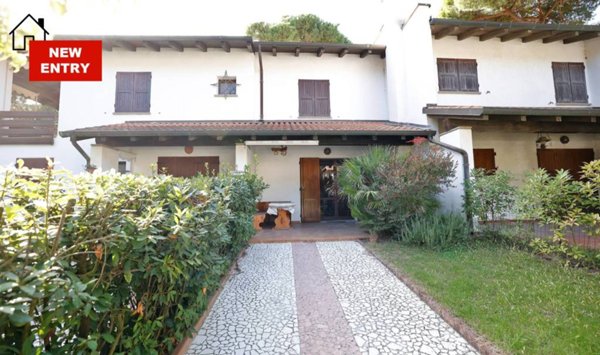casa indipendente in vendita a Comacchio in zona Lido di Spina