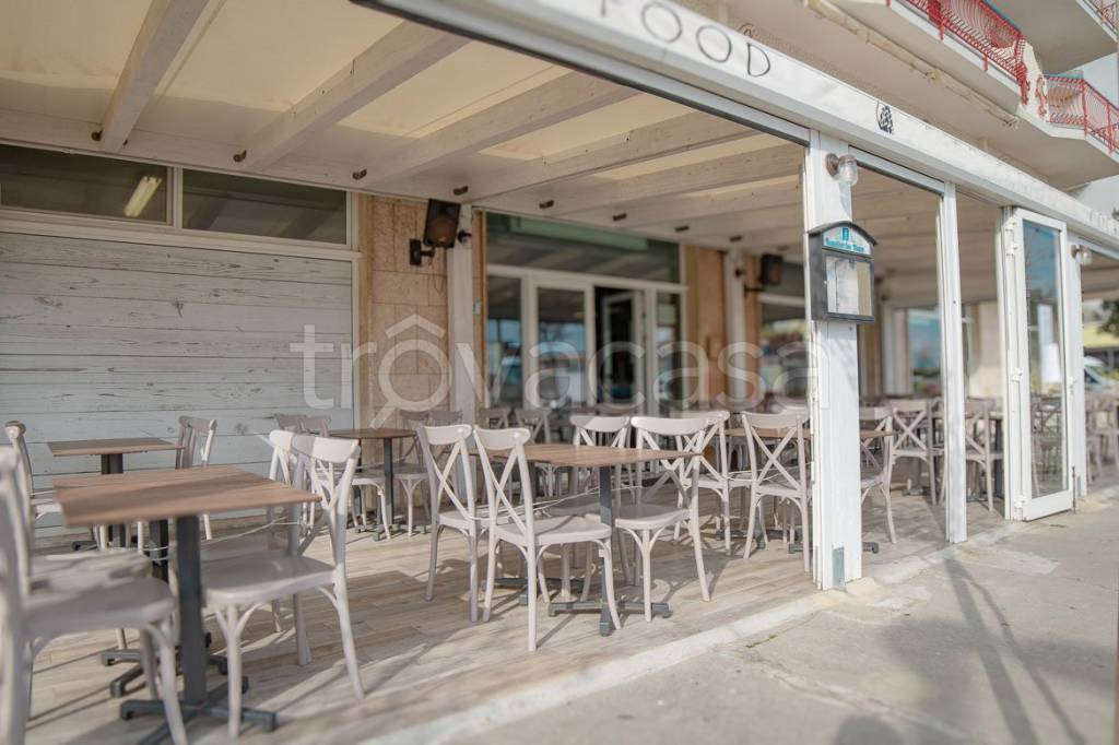 negozio in vendita a Comacchio in zona Lido di Pomposa